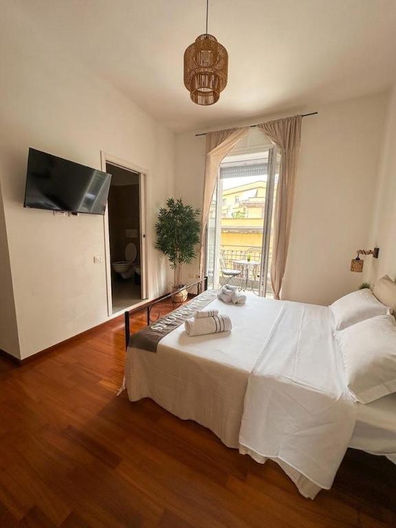 Garibaldi Central Rooms